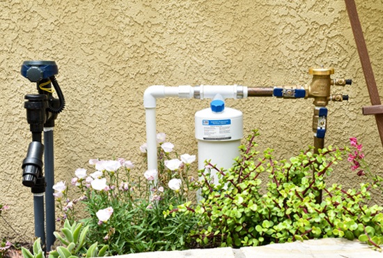 1.5 Quart to 5 Gallon Proportional Fertilizer Injectors